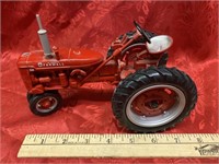 INTL HARVESTER FARMALL SUPER C TRACTOR