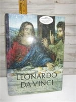 LEONARDO DAVINCI HARDBACK BOOK