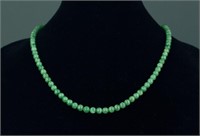 Chinese Green Jadeite Necklace With Certificate
