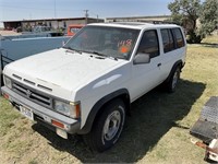 1992 Nissan Pathfinder XE/SE