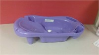 Purple Plastic Baby Bath Tub