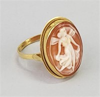 18K Gold Cameo Ring.