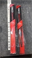2 replacement windshield wipers