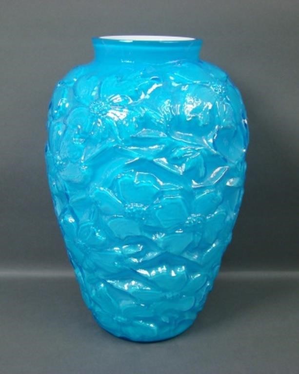 Consol. Regent Line Irid/Blue Cased Dogwood Vase.