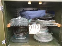 Misc. Casserole dishes and Misc. Pie Pans (Pyrex)