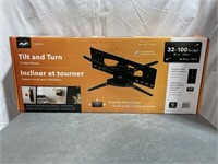 AVF Tilt And Turn TV Wall Mount (Open Box)