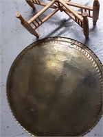 VINTAGE ROUND HAMMERED METAL WALL ART OR TABLE