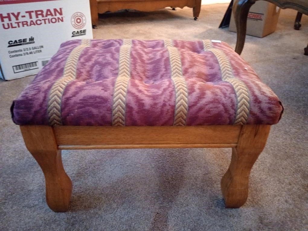 Cute little ottoman. Approx 15 by 
12 and 9 1/2