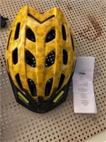 Bell bicycle helmet