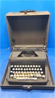 Royal vintage typewriter in case