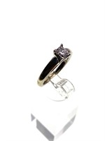 14K White Gold Ring with Square Diamond