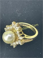 Faux Pearl Costume Ring Size 7