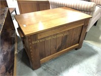 Oak storage chest on wheels