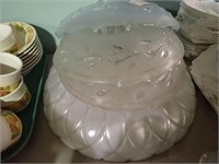 4 GLASS LAMPSHADES