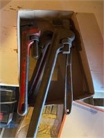4 Miscellaneous Pipe Wrenches