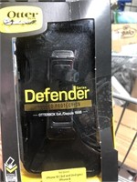 Otterbox defender series case for Iphone SE