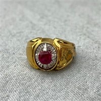 14K HGE Ring with Red Stone size 11