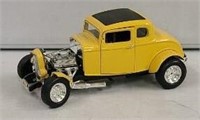 American Muscle Ford Street Rod 1/18