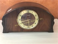 WALNUT 8 DAY  WESTMINSTER CHIME MANTEL CLOCK