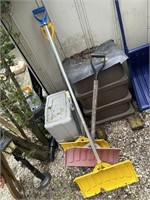 2 Yellow and 1 Red Shovel ONLY