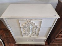 PAINTED DISTRESSED CHEST OF DRAWERS