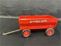 IH McCormick-Deering tractor-trailer, plastic