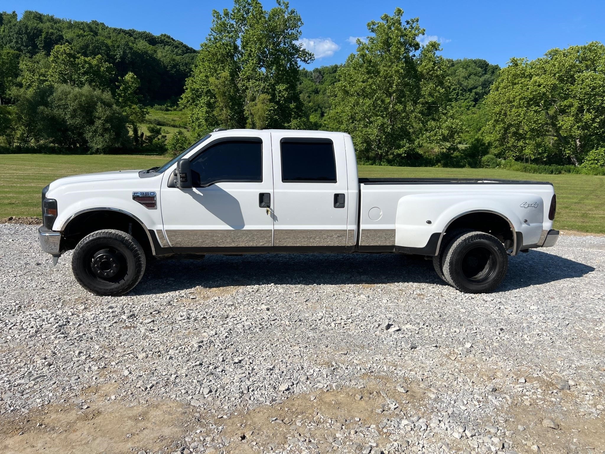 2008 Ford F350 Diesel 4WD - Titled