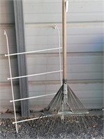 Decorative White Hanging Towel Rack & Leaf Rake