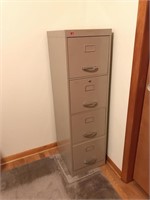 Metal Filing Cabinet (15"W x 18"D x 52"H)