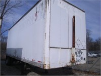 1984 Monon 28' van box  trailer- VUT