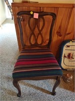 Wooden chair.as is,needs repair(house)