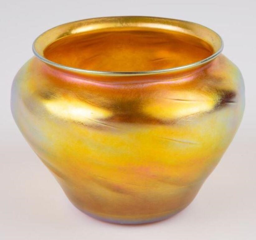 Tiffany L.C.T. Favrile Gold Art Glass Bowl.