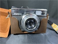 Vintage Voigtlander Vitessa 500S Camera