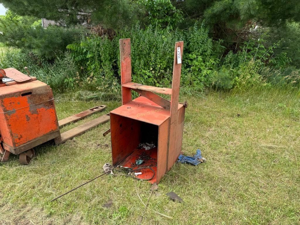 Tractor Front Rock Box