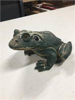 Frog Lawn Ornament