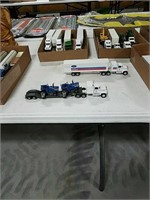 Diecast Ford new Holland lot.
