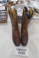 Size 8.5 D Cowboy Boots