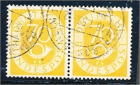 GERMANY #683 PAIR USED VF-EXTRA FINE