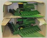 2x- Ertl JD Titan Combines, Green & Yellow Top's
