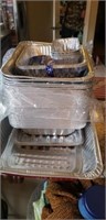 Lot of disposable aluminum trays