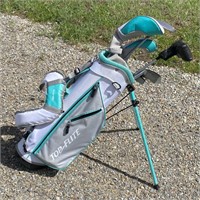 Top Flight Junior Golf Club Set - Appears To Be