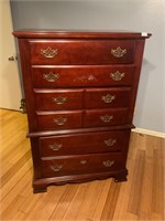 Oak Chest of Drawers