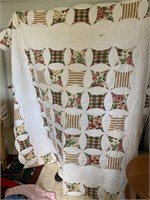 LOVELY TWIN QUILT