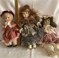 3 Dolls