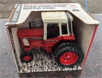 International 1586 Tractor w/ Cab Toy Tractor