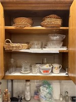 CONTENTS OF KITCHEN CABINETS / COUNTER