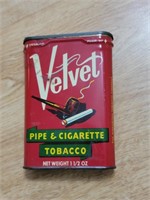 VELVET PIPE AND TOBACCO TIN W/LID