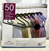 Non-slip Hangers 50 Pack