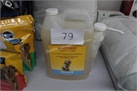 1g burts bees dog shampoo & conditioner