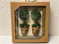 2 Topiary in Picture Frame Wall Décor